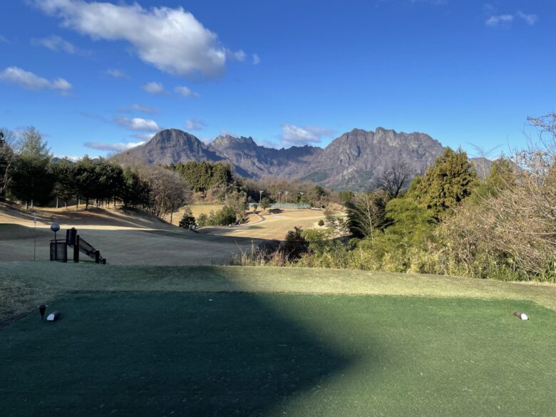 Hole 10 tee shot view