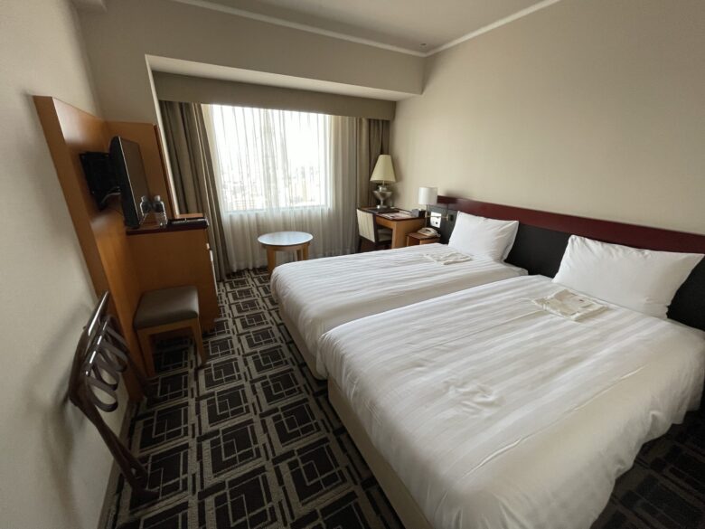 Hollywood twin room