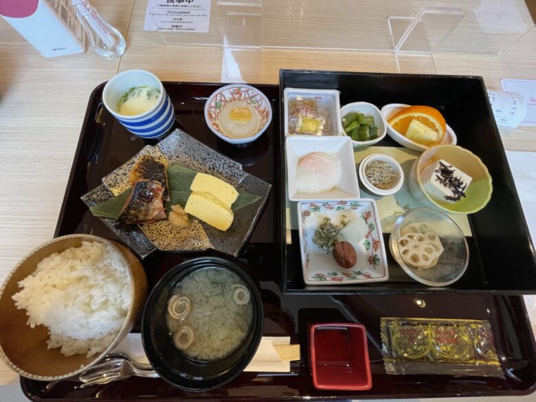 Japanese-style breakfast set