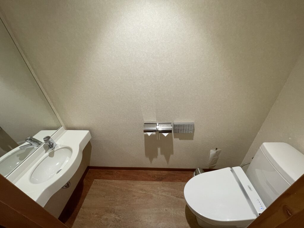 ロッテアライリゾートのトイレ
