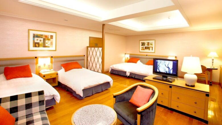 箱根 ホテル ベッド 4人部屋