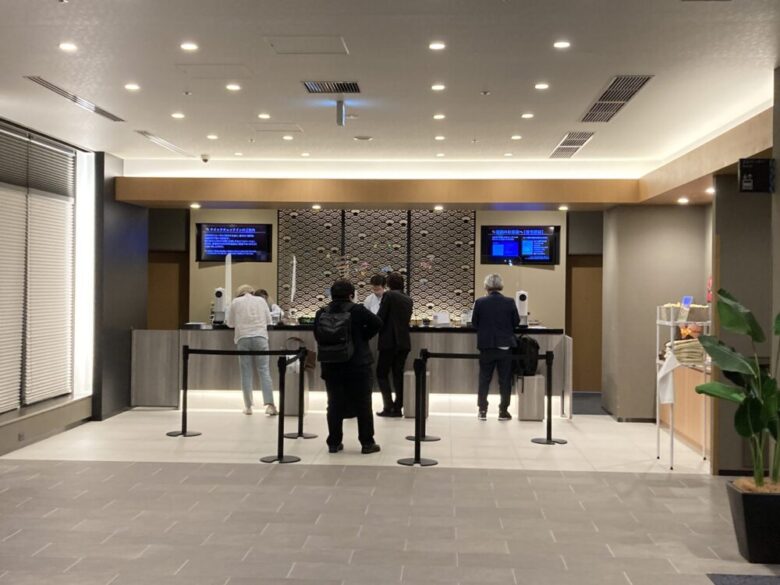 Dormy Inn PREMIUM Nagasaki Ekimae: Check-In (1)