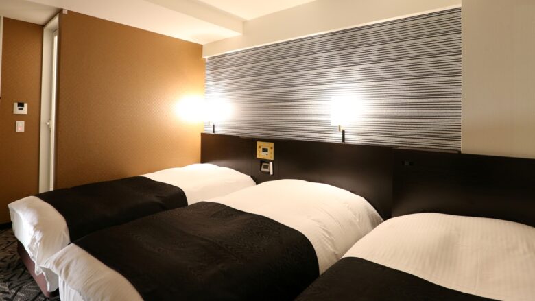 アパホテル 3人部屋 ベッド