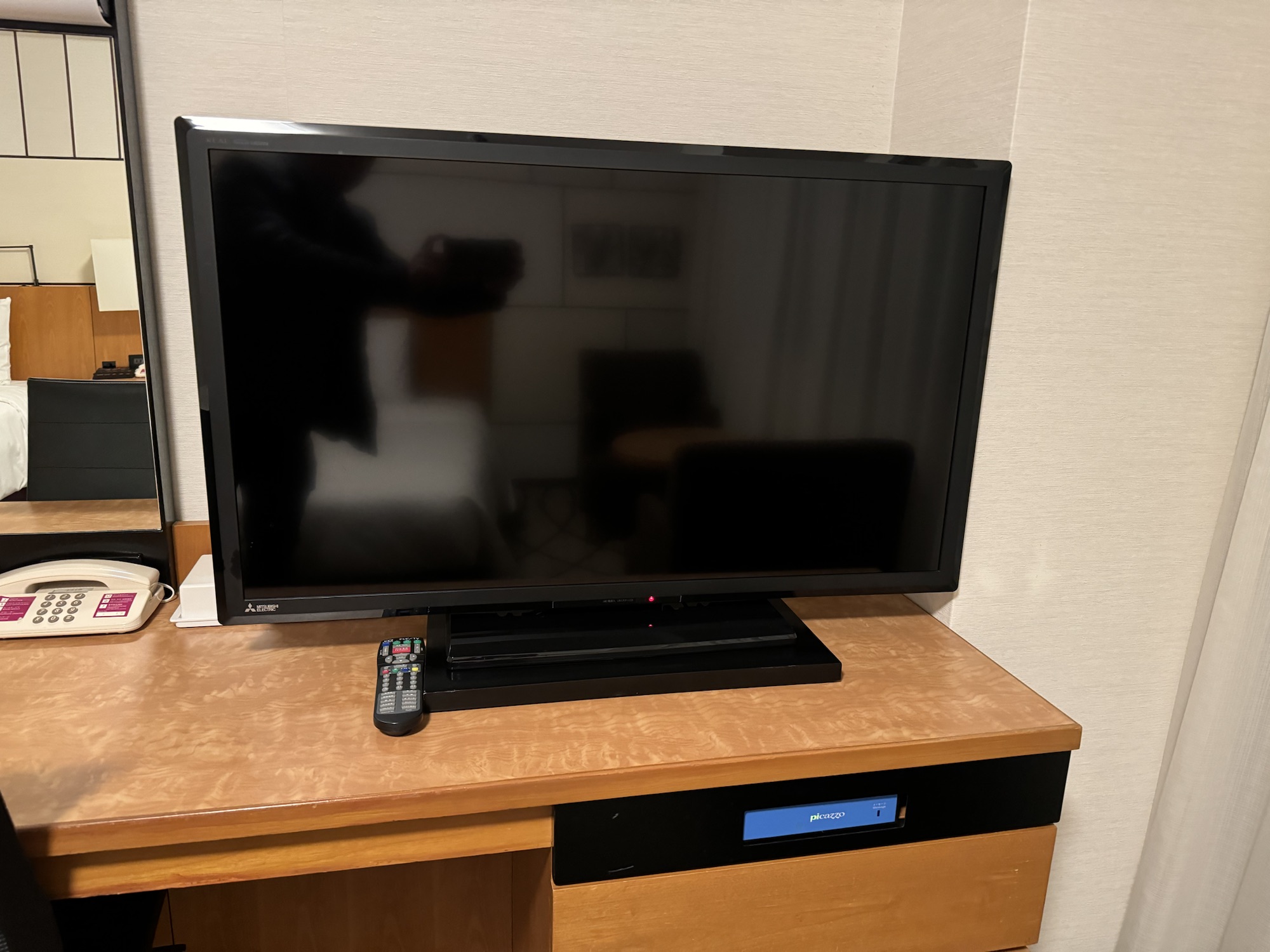 ANAクラウンプラザホテル大阪　テレビ