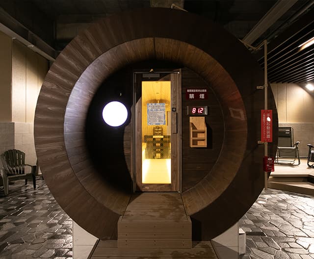 RAKU SPA Station武蔵小金井　男性サウナ　バレルサウナ