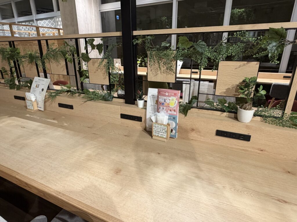 RAKU SPA Station武蔵小金井 コンセント