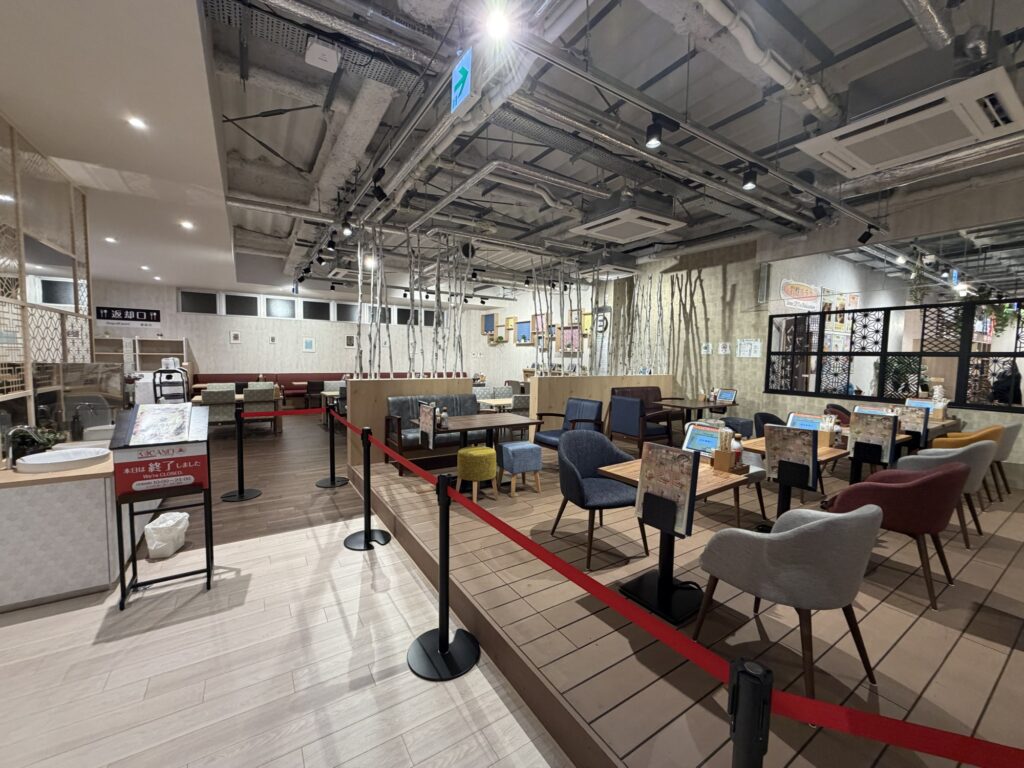 RAKU SPA Station武蔵小金井　館内