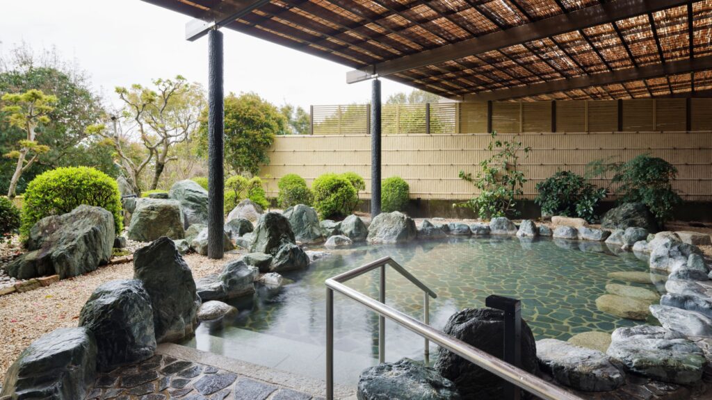 グランドメルキュール伊勢志摩　露天風呂