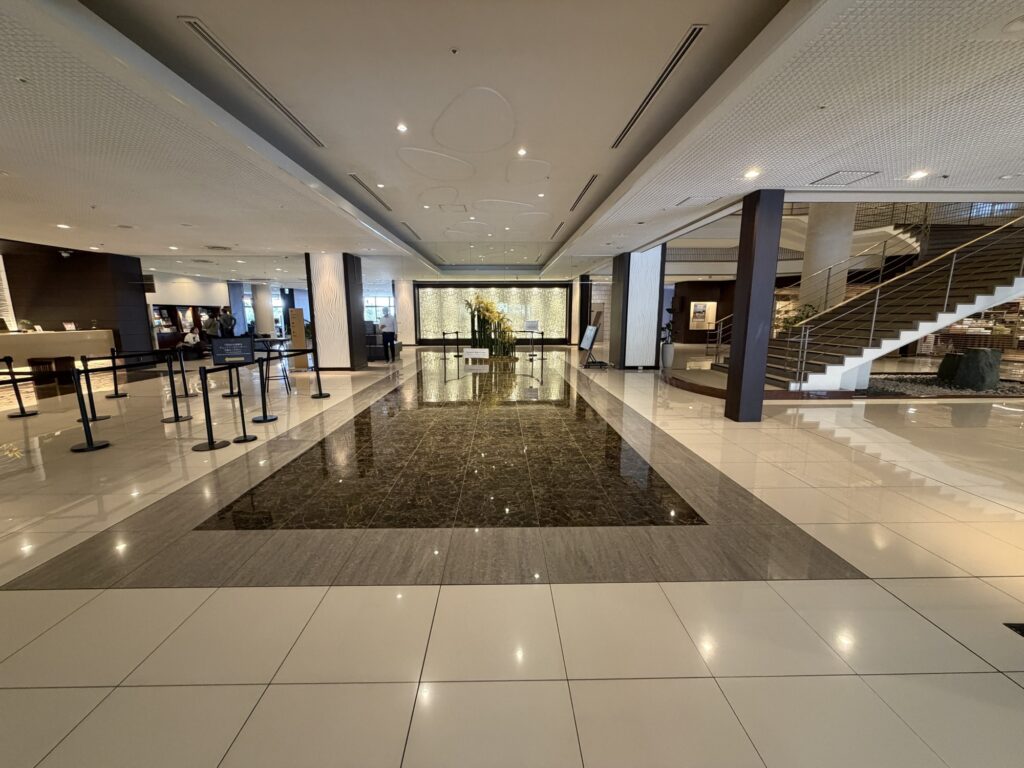 グランドメルキュール伊勢志摩　ロビー