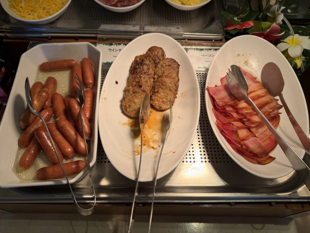 マーセンの朝食ブッフェの焼き物コーナー