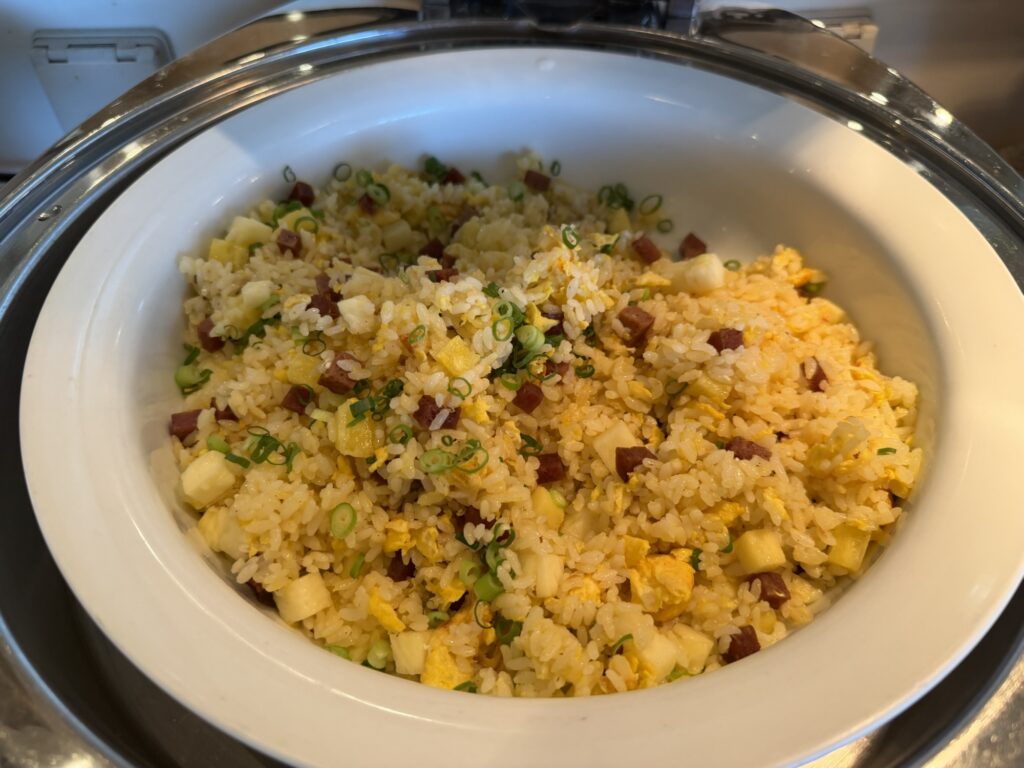 炒め物の盛り付け