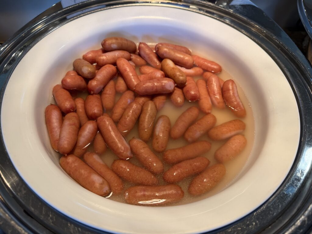 グリルしたソーセージの盛り合わせ