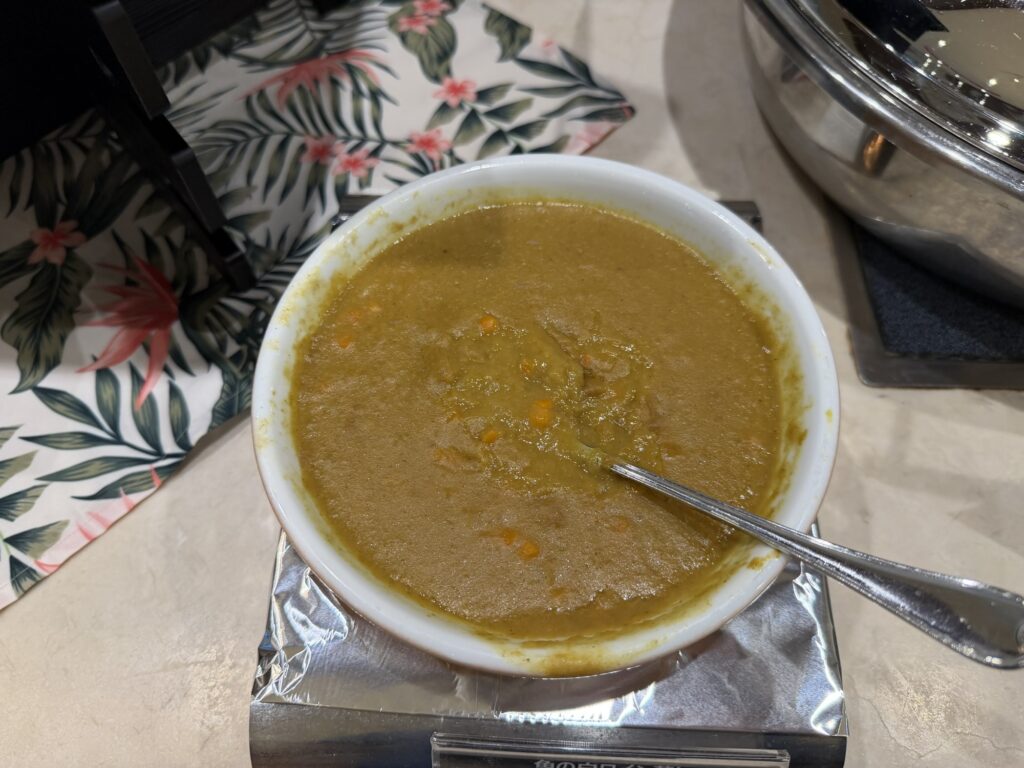 スパイスの効いたスープ