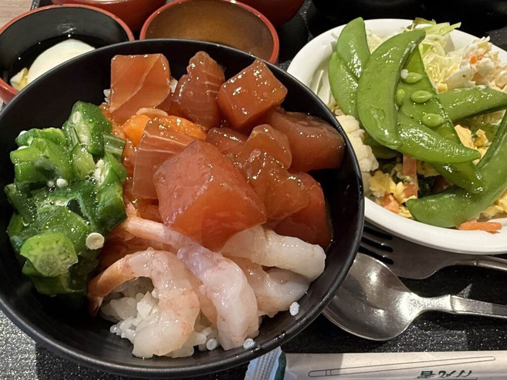 ご当地グルメのハントンライス