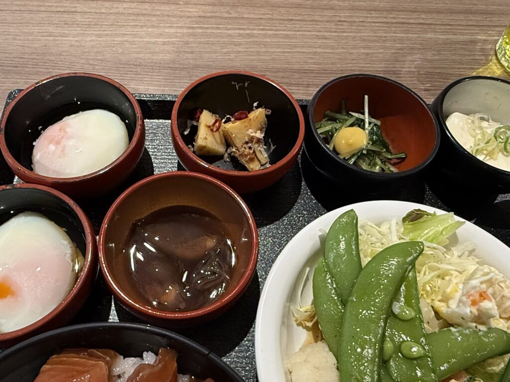 茶碗蒸しなどの小鉢料理