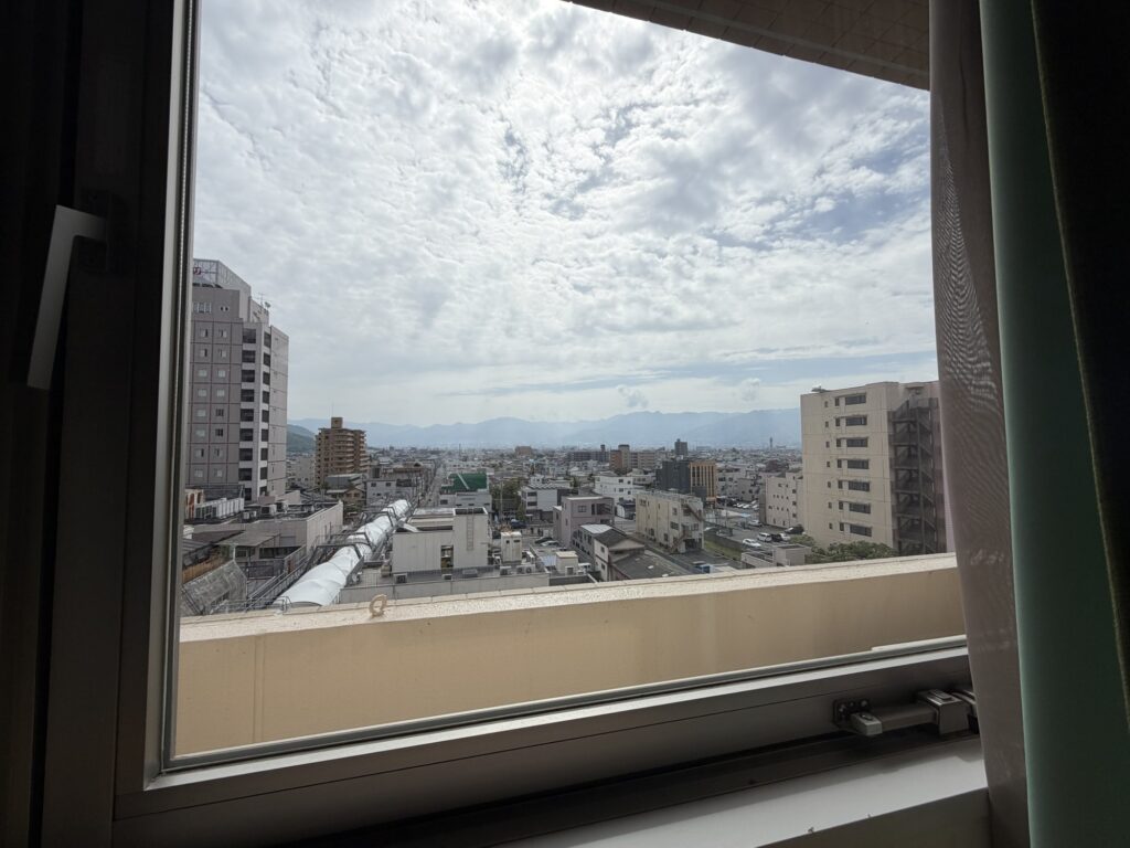客室の窓からの景色