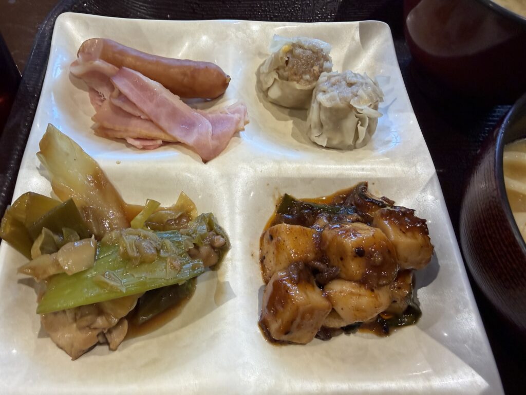 ソーセージやシュウマイなど